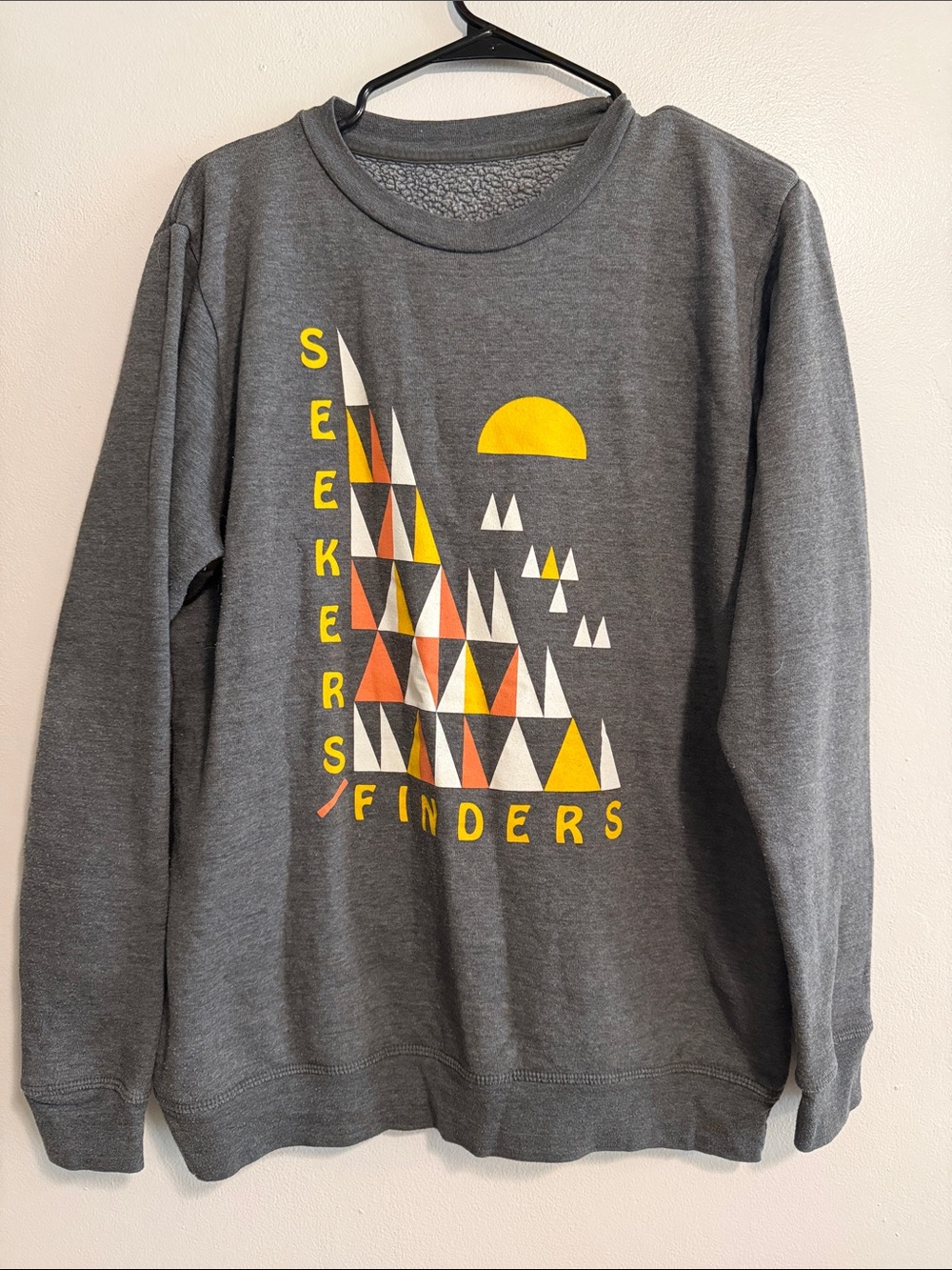 Seeker/Finders Gray Graphic Crewneck Sweatshirt with Yellow & Orange Accents